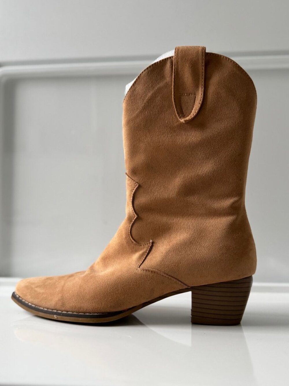 SHEIN Western Mid Heel Boots – Tan – EUR 40 (US 9) – Like New